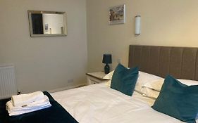 27 Princess Royal - 1St Floor 3 Bed Apartment
